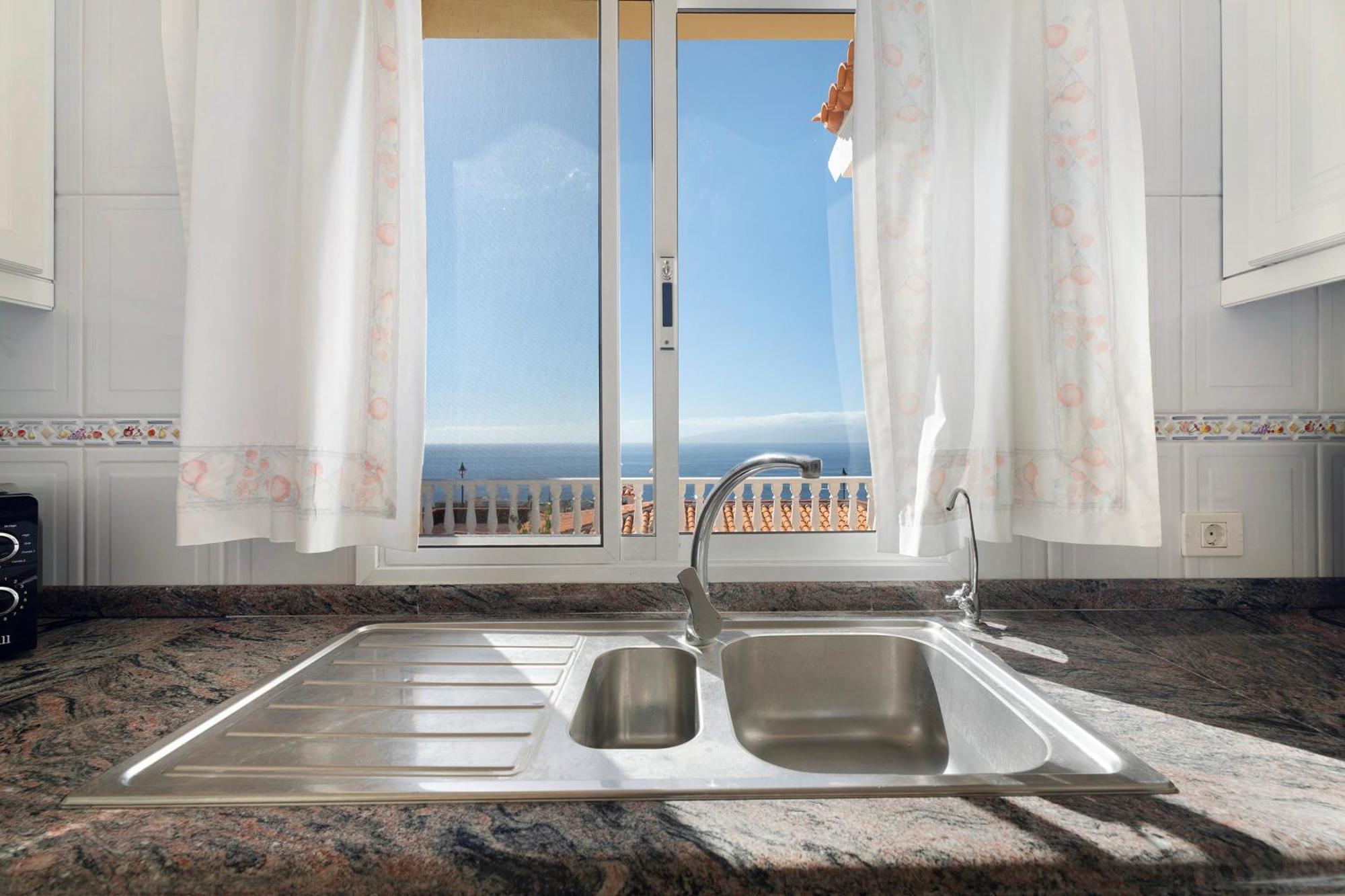 Casa Carla Private, Pool, Air By Paramount Holidays Puerto de Santiago  Dış mekan fotoğraf